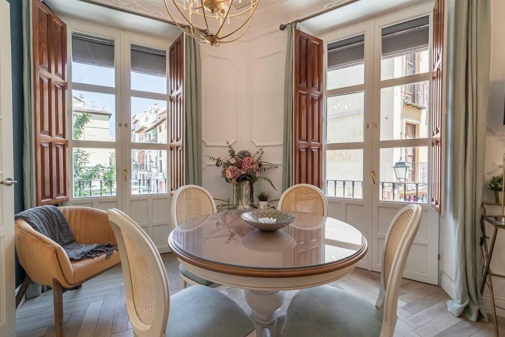 Ch Elvira Luxury Apartment グラナダ エクステリア 写真