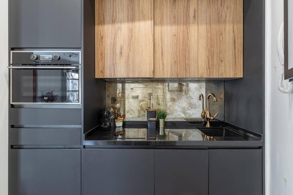 Ch Elvira Luxury Apartment グラナダ エクステリア 写真